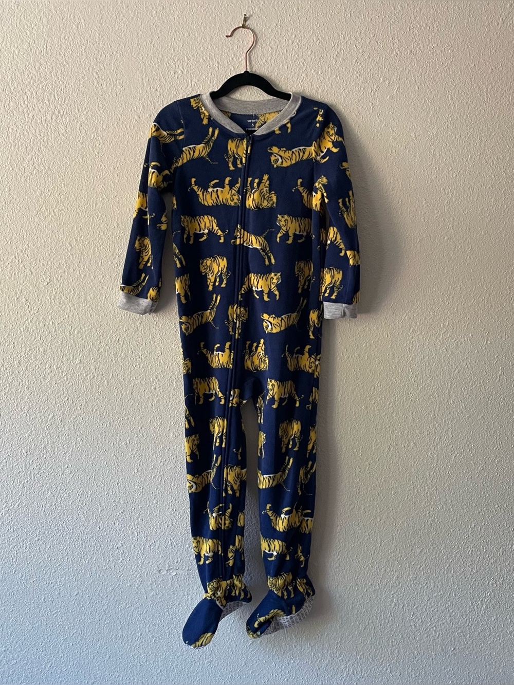 NWT Carter's Boys 5 Tiger Fleece Footed Pajamas Sleeper Navy Yellow Zip